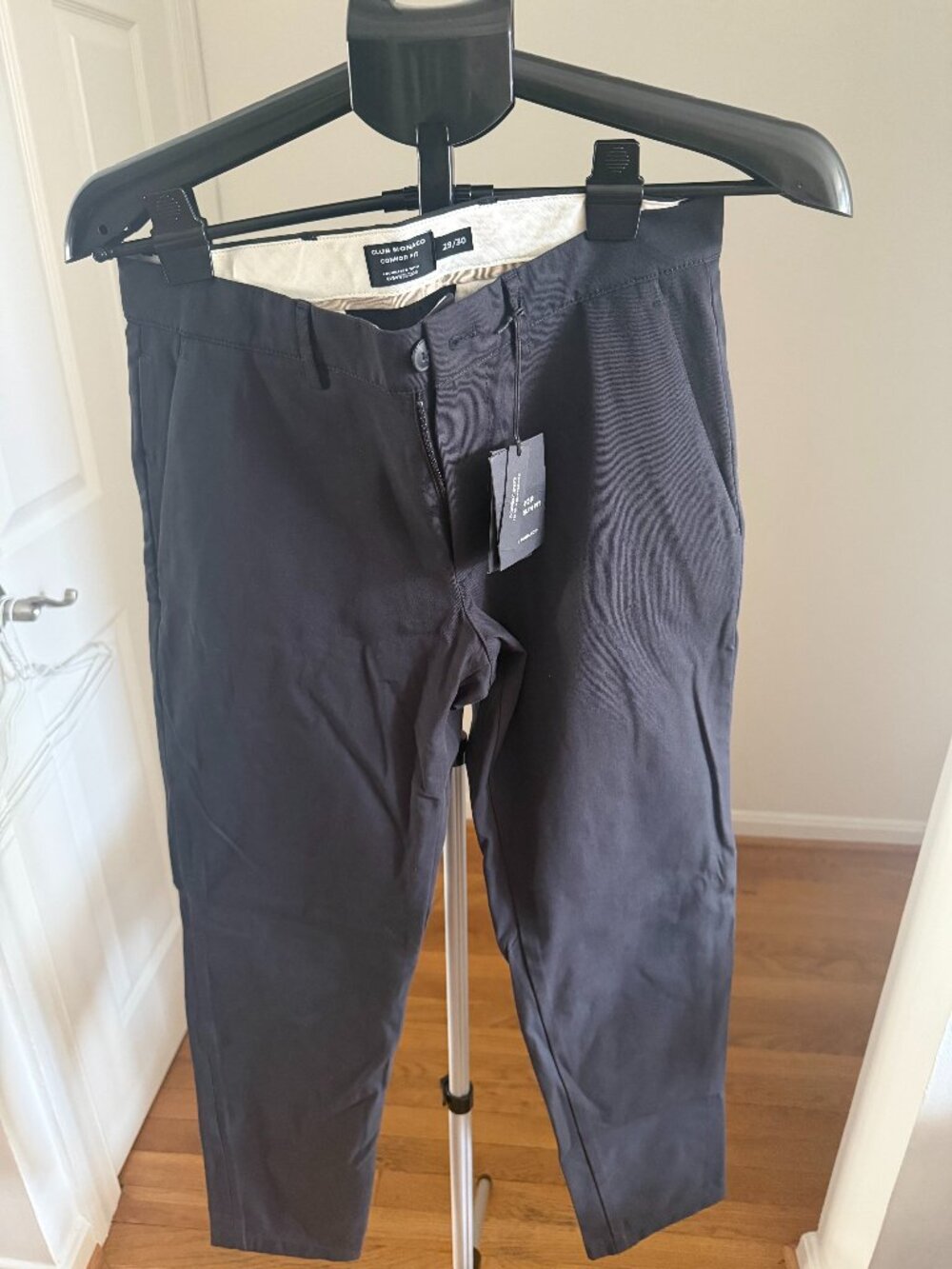 Club Monaco "Connor Fit" black trousers - New with tags size 29x30